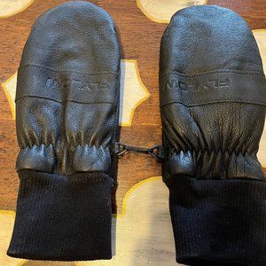 Flylow Oven Mitt Mittens - Black